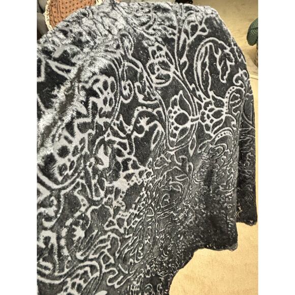 Tantrums Black Velvet Off Shoulder Blouse XL - Picture 4 of 4